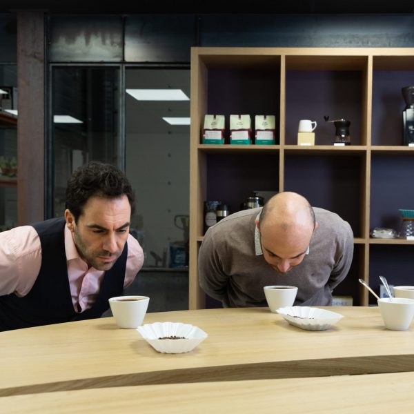 Cuping de café L'équipe Café Toqué en pleine concentration.... laissons parler nos sens et nos émotions !